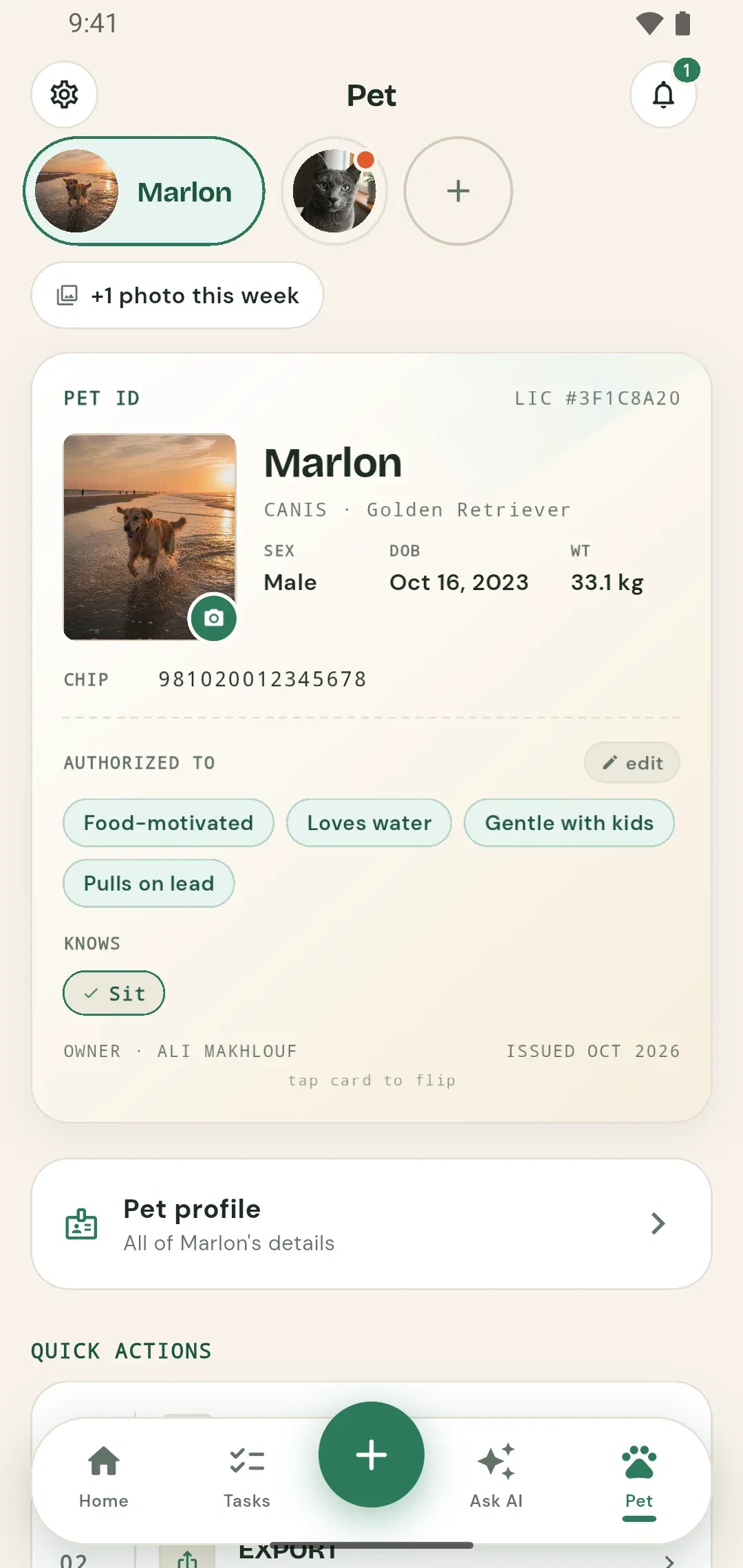 Marlon's PetTrackr ID card with breed, sex, birthday, weight, microchip and personality
